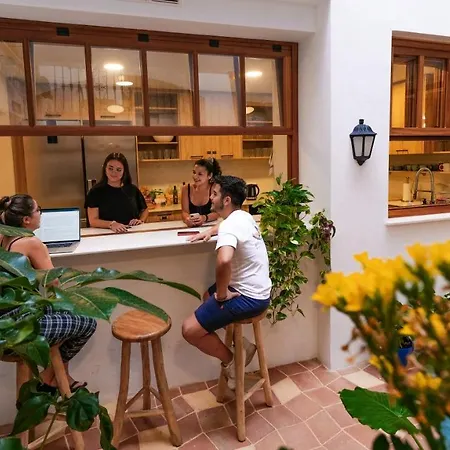 Hostel Veranera