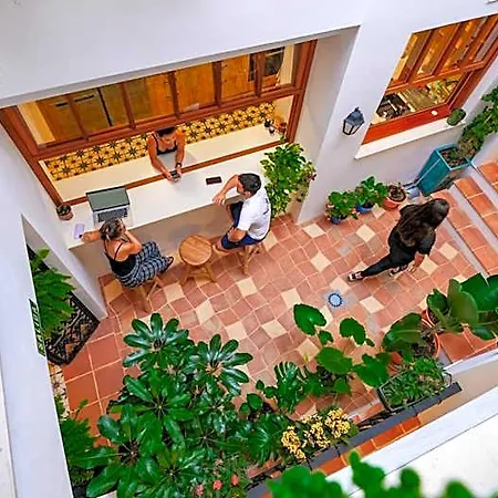 Veranera Hostel *