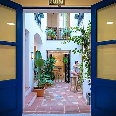Veranera Hostel *